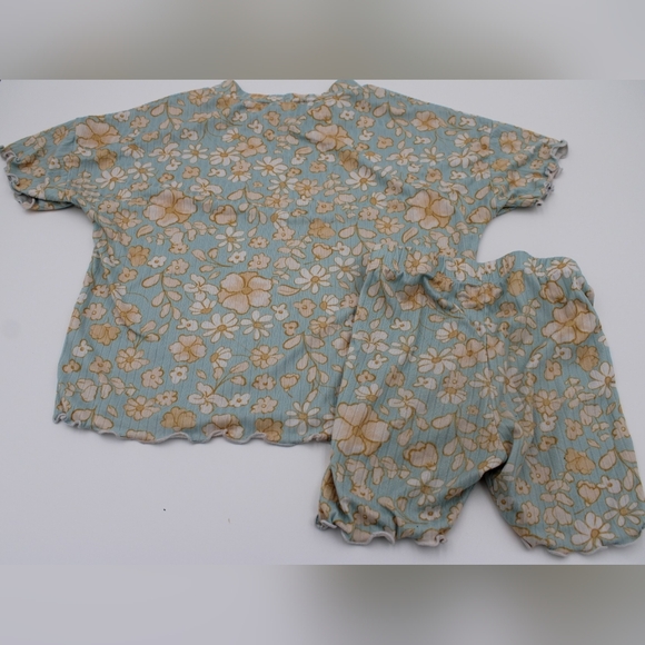 Girls Size 5 Handmade 2-Piece Outfit Sets Bundle (3 Sets) – Rowdy Riley Creation - Picture 2 of 10